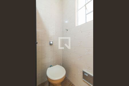 Casa para alugar com 229m², 2 quartos e 2 vagas Casa para alugar com 229m², 2 quartos e 2 vagasBanheiro