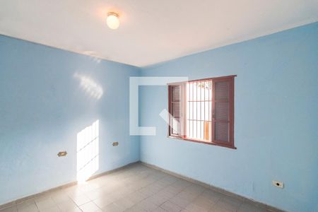Casa para alugar com 229m², 2 quartos e 2 vagas Casa para alugar com 229m², 2 quartos e 2 vagasQuarto Edícula
