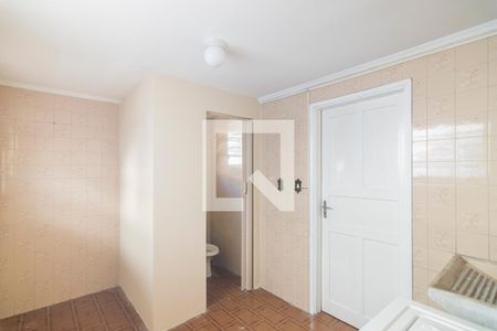 Casa para alugar com 229m², 2 quartos e 2 vagas Casa para alugar com 229m², 2 quartos e 2 vagasÁrea de Serviço