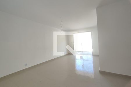 Sala de apartamento para alugar com 2 quartos, 70m² em Taquara, Rio de Janeiro
