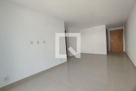 Sala de apartamento para alugar com 2 quartos, 70m² em Taquara, Rio de Janeiro