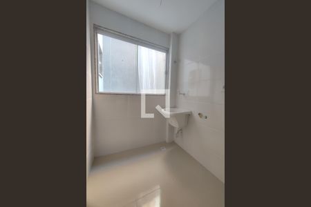 Apartamento para alugar com 70m², 2 quartos e 1 vaga Apartamento para alugar com 70m², 2 quartos e 1 vagaCozinha e Área de Serviço