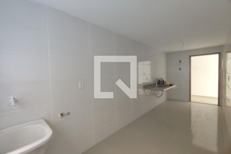Apartamento para alugar com 70m², 2 quartos e 1 vaga Apartamento para alugar com 70m², 2 quartos e 1 vagaCozinha e Área de Serviço