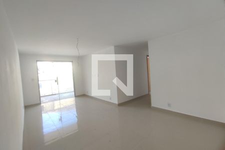 Sala de apartamento para alugar com 2 quartos, 70m² em Taquara, Rio de Janeiro