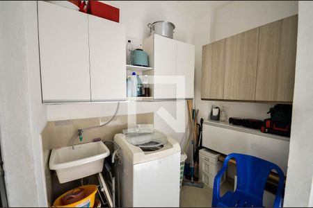 Apartamento para alugar com 60m², 2 quartos e 1 vagaÁrea de Serviço