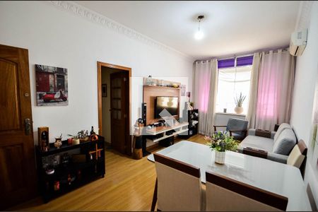 Apartamento para alugar com 60m², 2 quartos e 1 vagaSala