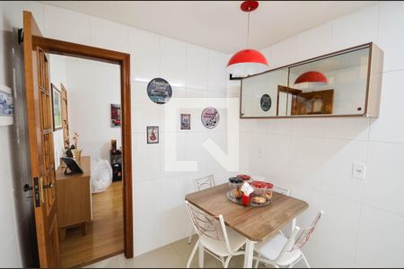 Apartamento para alugar com 60m², 2 quartos e 1 vagaCozinha