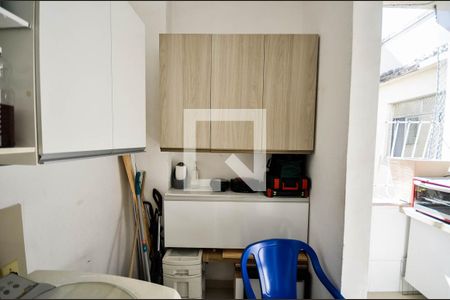Apartamento para alugar com 60m², 2 quartos e 1 vagaÁrea de Serviço