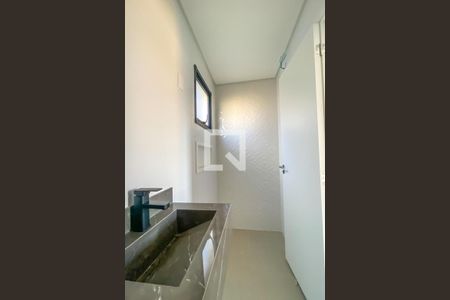 Apartamento à venda com 118m², 2 quartos e 2 vagasBanheiro da Suíte