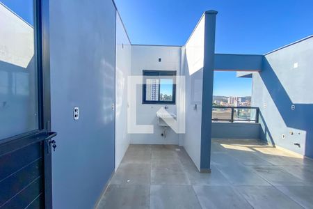 Apartamento à venda com 118m², 2 quartos e 2 vagasÁrea de Serviço