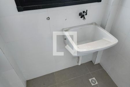 Apartamento à venda com 90m², 2 quartos e 1 vaga Apartamento à venda com 90m², 2 quartos e 1 vagaCozinha e Área de Serviço