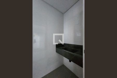 Apartamento à venda com 90m², 2 quartos e 1 vaga Apartamento à venda com 90m², 2 quartos e 1 vagaBanheiro da Suíte