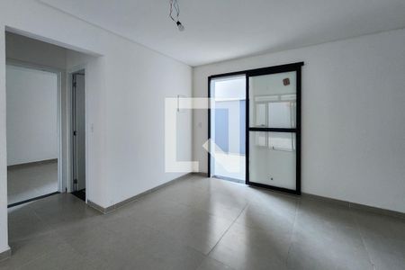 Apartamento à venda com 90m², 2 quartos e 1 vaga Apartamento à venda com 90m², 2 quartos e 1 vagaSala