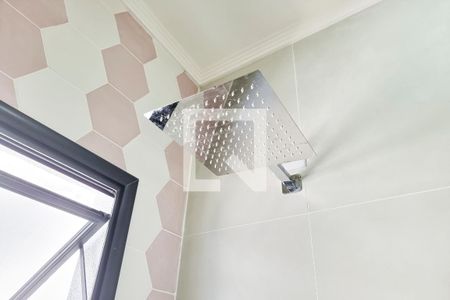 Casa de condomínio para alugar com 210m², 3 quartos e 4 vagasBanheiro da Suíte