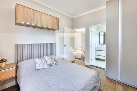 Casa de condomínio para alugar com 210m², 3 quartos e 4 vagasSuíte 1