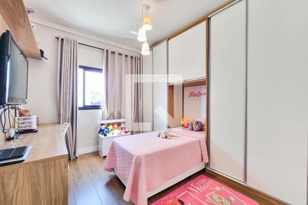 Casa de condomínio para alugar com 210m², 3 quartos e 4 vagasSuíte