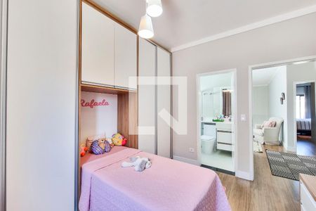 Casa de condomínio para alugar com 210m², 3 quartos e 4 vagasSuíte