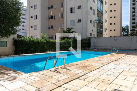 Apartamento à venda com 75m², 2 quartos e 1 vagaÁrea comum - Piscina