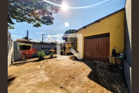 Casa à venda com 125m², 3 quartos e 2 vagasÁrea Externa