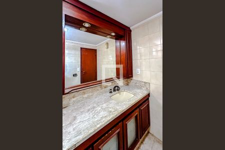 Apartamento para alugar com 356m², 3 quartos e 3 vagasBanheiro da Suíte 3