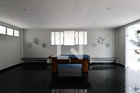 Apartamento para alugar com 90m², 2 quartos e 1 vaga Apartamento para alugar com 90m², 2 quartos e 1 vagaÁrea comum - Sala de Jogos