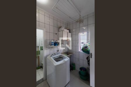 Casa à venda com 400m², 2 quartos e 6 vagasÁrea de Serviço