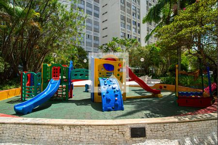 Apartamento para alugar com 92m², 2 quartos e 1 vagaÁrea comum - Playground