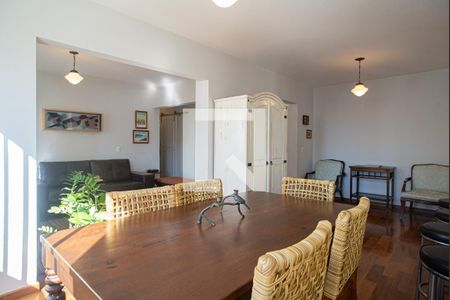 Apartamento para alugar com 92m², 2 quartos e 1 vagaSala