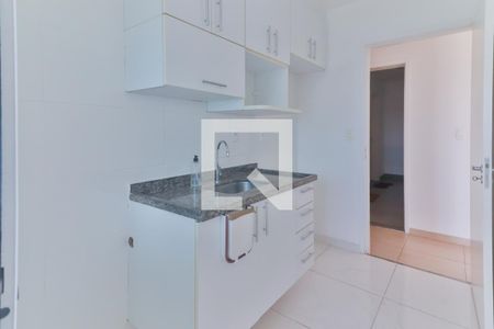 Apartamento para alugar com 65m², 2 quartos e 1 vaga Apartamento para alugar com 65m², 2 quartos e 1 vagaCozinha e Área de Serviço