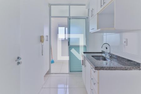 Apartamento para alugar com 65m², 2 quartos e 1 vaga Apartamento para alugar com 65m², 2 quartos e 1 vagaCozinha e Área de Serviço