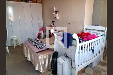 Casa à venda com 3 quartos, 201m² em Cidade das Flores, Osasco