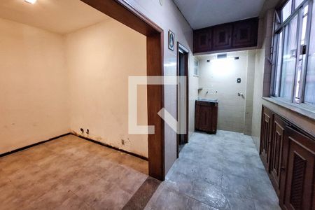 Apartamento à venda com 85m², 3 quartos e sem vagaÁrea de Serviço