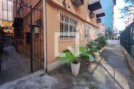 Apartamento à venda com 85m², 3 quartos e sem vagaFachada e portariaFachada e portaria