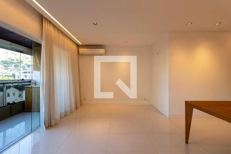 Sala de apartamento para alugar com 2 quartos, 90m² em Grajaú, Rio de Janeiro