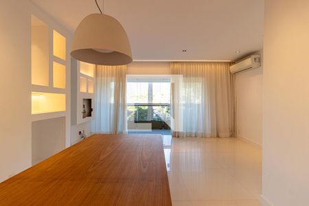 Sala de apartamento para alugar com 2 quartos, 90m² em Grajaú, Rio de Janeiro