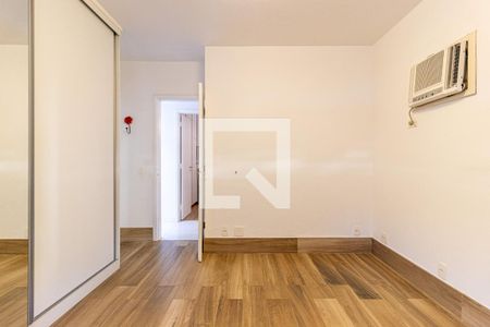 Quarto Suíte de apartamento para alugar com 2 quartos, 90m² em Grajaú, Rio de Janeiro