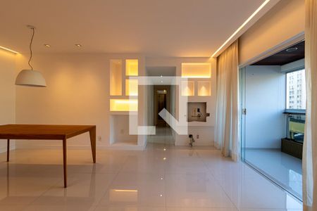 Sala de apartamento para alugar com 2 quartos, 90m² em Grajaú, Rio de Janeiro