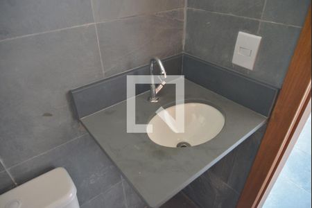 Casa à venda com 270m², 3 quartos e 4 vagasLavabo varanda