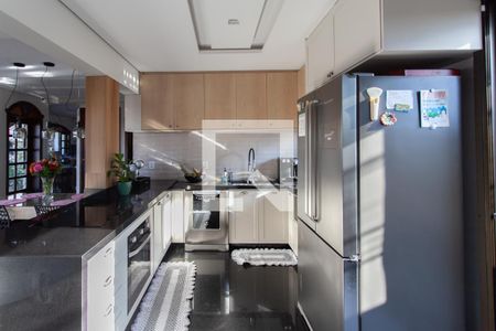 Casa à venda com 360m², 4 quartos e 1 vagaCozinha