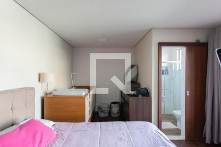 Casa à venda com 360m², 4 quartos e 1 vagaSuíte 2