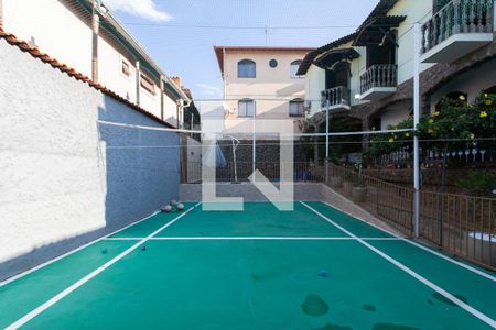 Casa à venda com 360m², 4 quartos e 1 vagaQuadra