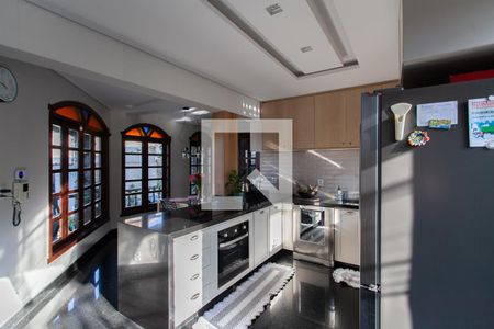 Casa à venda com 360m², 4 quartos e 1 vagaCozinha