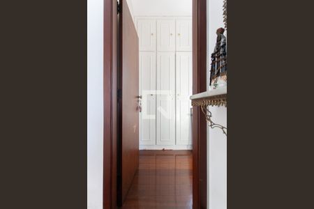 Casa à venda com 360m², 4 quartos e 1 vagaCloset Suíte 1