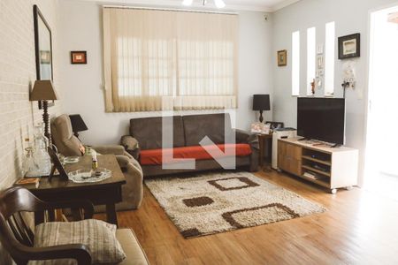 Casa à venda com 96m², 2 quartos e 1 vagaSala