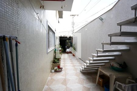 Casa à venda com 190m², 3 quartos e 3 vagas Casa à venda com 190m², 3 quartos e 3 vagascorredor