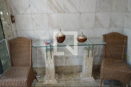 Apartamento à venda com 87m², 2 quartos e sem vagaHall