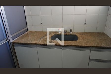 Apartamento à venda com 202m², 4 quartos e 2 vagasBanheiro da Suíte