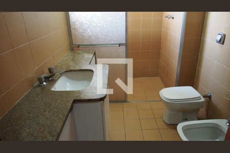 Apartamento à venda com 202m², 4 quartos e 2 vagasBanheiro