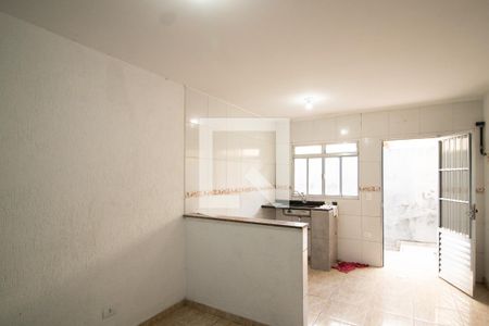 Sala/Cozinha de casa para alugar com 1 quarto, 45m² em Vila Gustavo, São Paulo