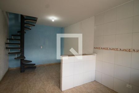 Sala/Cozinha de casa para alugar com 1 quarto, 45m² em Vila Gustavo, São Paulo